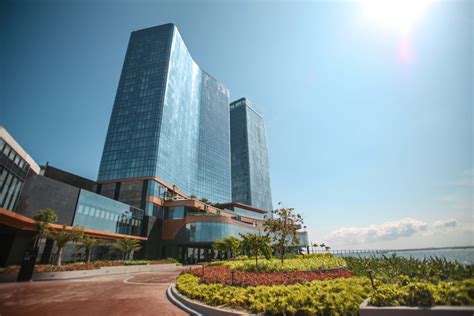 Working at NUSTAR Resort and Casino .